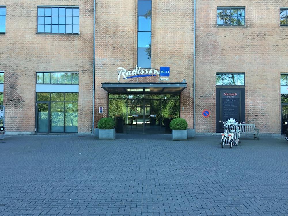 Radisson Papirfabrikken 4*
