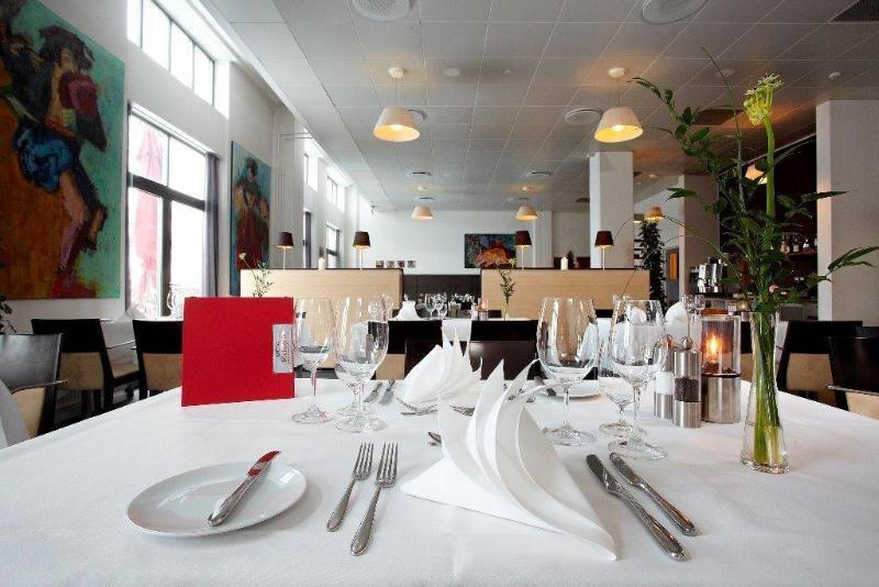 Radisson Papirfabrikken 4*
